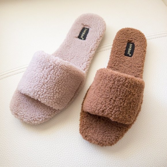Brown Teddy Slide Comfortable Slippers - Picture 2 of 5